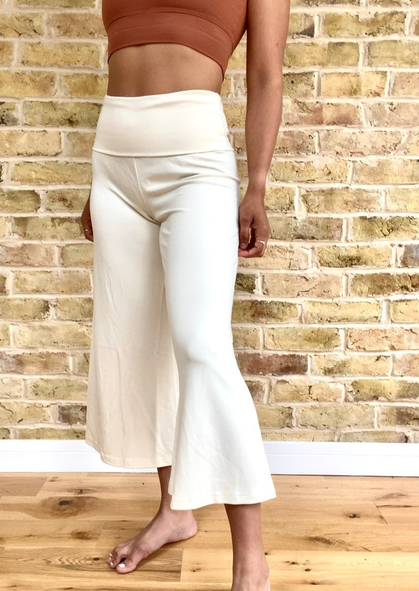 Bamboo Culottes Wide Leg Flowy Pants - 3 Colours – oulo LTD